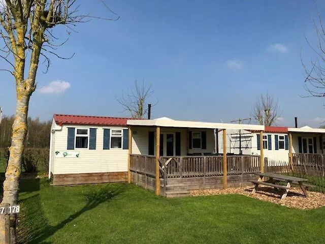 Chalet Camping 't Geuldal *